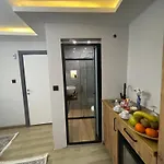 Отель Deluxe Valeria