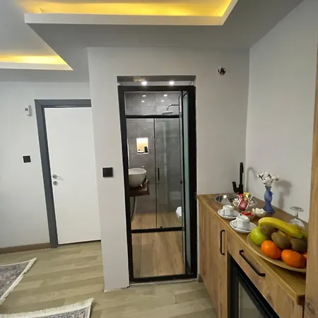 Hotel Deluxe Valeria