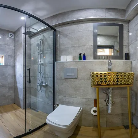 Deluxe Valeria Hotel Istanbul